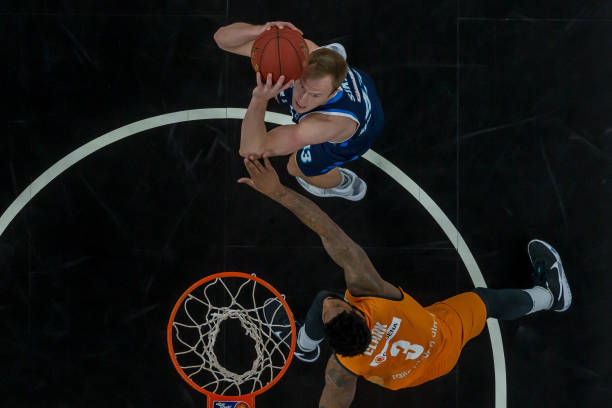 场比赛中 场比赛中